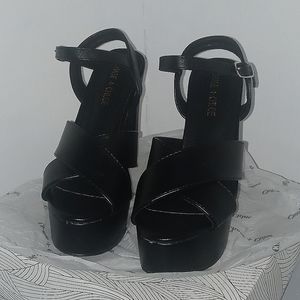 Chase + Chloe Platform (comfy) Sandals